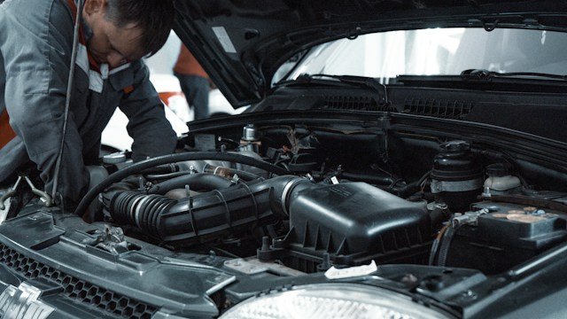Vehicle inspection and maintenance